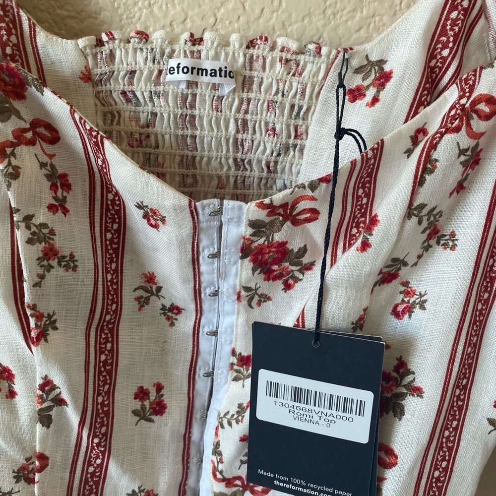 Reformation “Romi” top - Picture 2 of 2